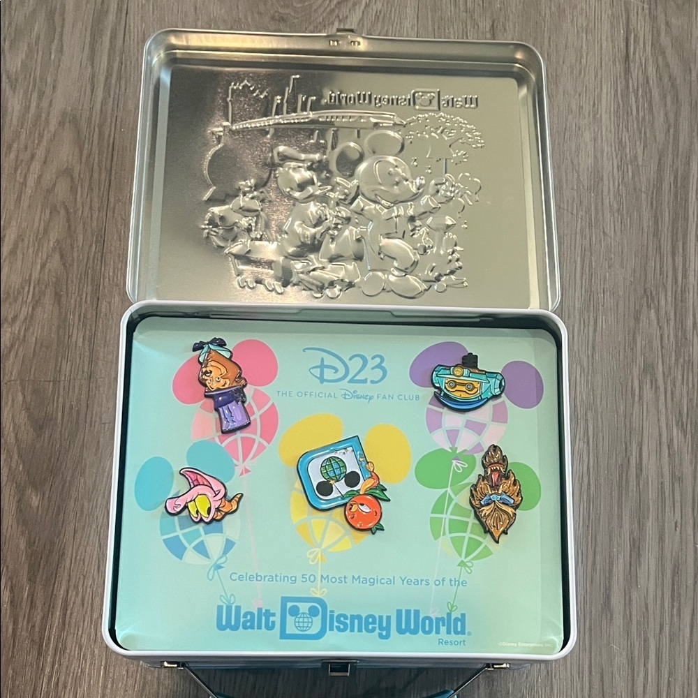 Disney Blue and White Kids Toy Box - Picture 3 of 3